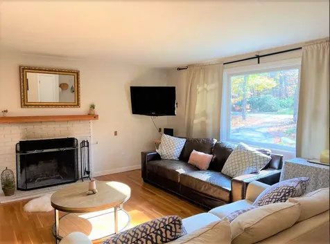 13 Grimmett Way Vineyard Haven MA 02568