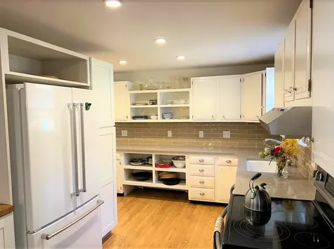 13 Grimmett Way Vineyard Haven MA 02568