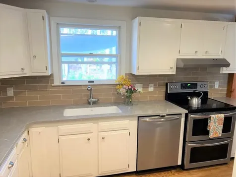 13 Grimmett Way Vineyard Haven MA 02568