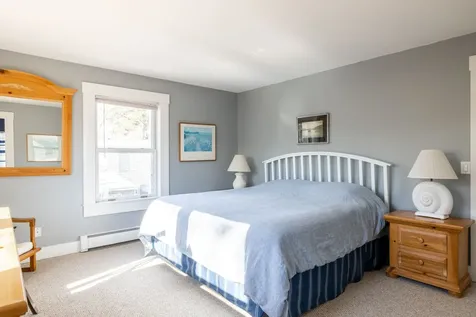 45 Washington Avenue Oak Bluffs MA 02557