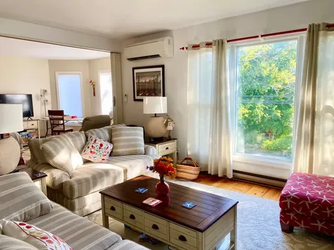180 Main Street Vineyard Haven MA 02568