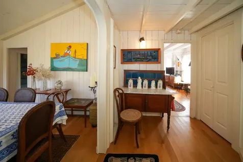12 Cottage Park Oak Bluffs MA 02557