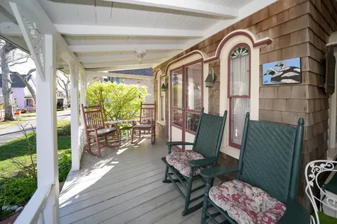 12 Cottage Park Oak Bluffs MA 02557