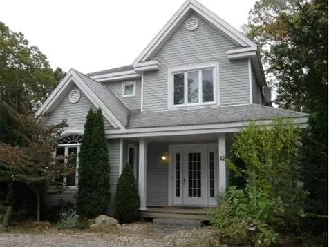 11 Eighteenth Street South Edgartown MA 02539