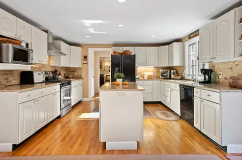 26 Dark Woods Road Edgartown MA 02539