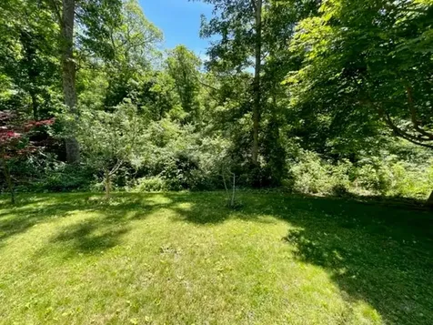 10 Canterbury Lane Vineyard Haven MA 02568