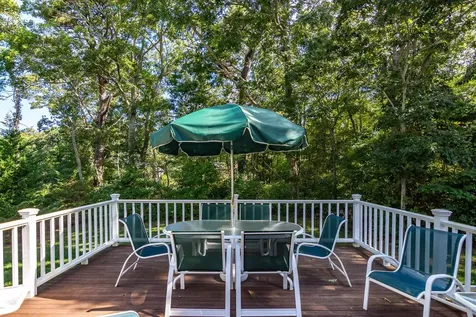 196 Spring Hill Road Vineyard Haven MA 02568