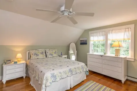 196 Spring Hill Road Vineyard Haven MA 02568