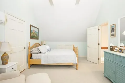 11 Hidden Cove Road Oak Bluffs MA 02557