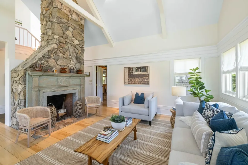 64 Squibnocket Farm Road Chilmark MA 02535