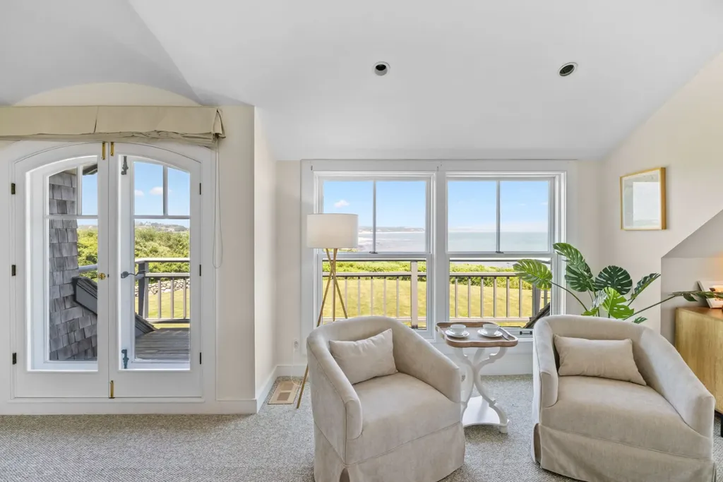 64 Squibnocket Farm Road Chilmark MA 02535