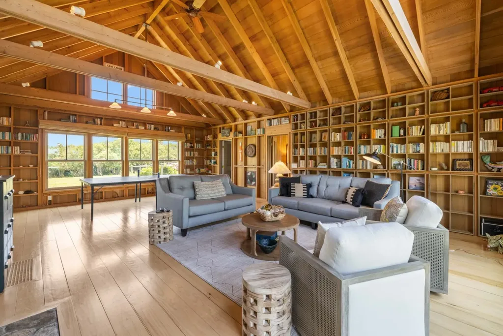 64 Squibnocket Farm Road Chilmark MA 02535