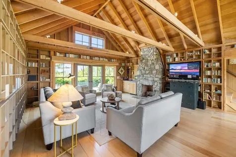 64 Squibnocket Farm Road Chilmark MA 02535