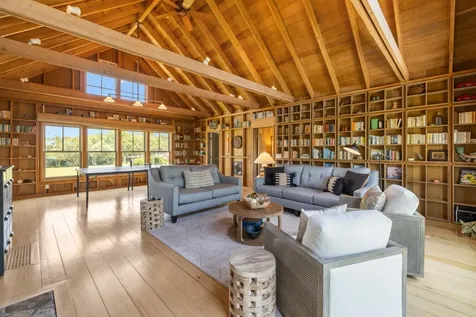 64 Squibnocket Farm Road Chilmark MA 02535