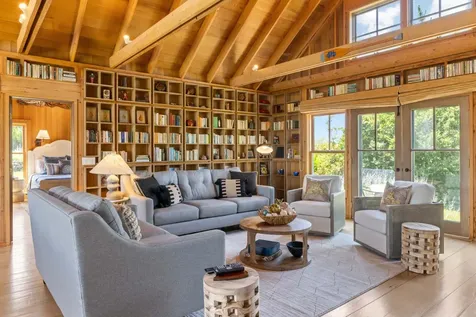 64 Squibnocket Farm Road Chilmark MA 02535