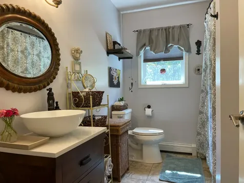 32 Meshaket Way Oak Bluffs MA 02557