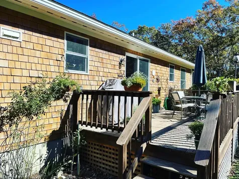32 Meshaket Way Oak Bluffs MA 02557