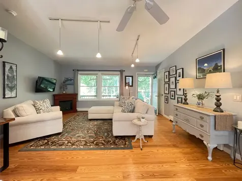 32 Meshaket Way Oak Bluffs MA 02557