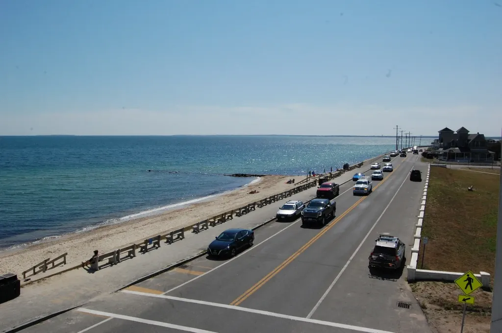 2 Pennacook Avenue Oak Bluffs MA 02557