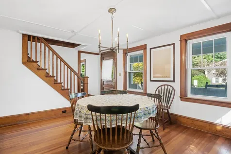125 Skiff Avenue Vineyard Haven MA 02568