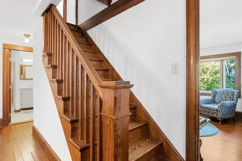 125 Skiff Avenue Vineyard Haven MA 02568