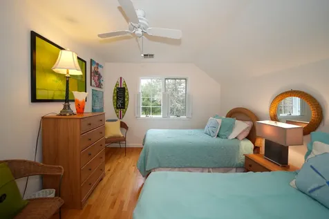 3 Old Dunhams Corner Way Edgartown MA 02539