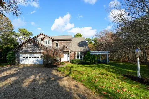 3 Old Dunhams Corner Way Edgartown MA 02539