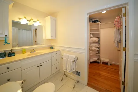 3 Old Dunhams Corner Way Edgartown MA 02539