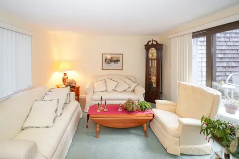 4 Quail Run Oak Bluffs MA 02557