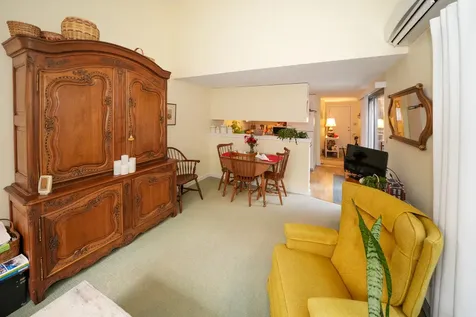 4 Quail Run Oak Bluffs MA 02557