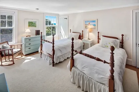 1115 Main Street Vineyard Haven MA 02568