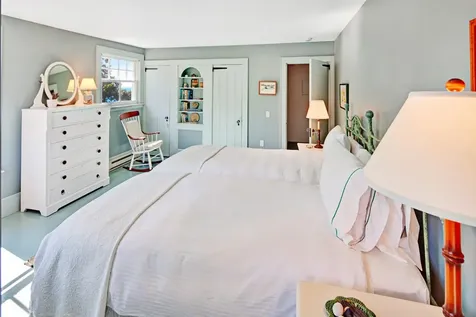1115 Main Street Vineyard Haven MA 02568