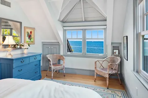 1115 Main Street Vineyard Haven MA 02568