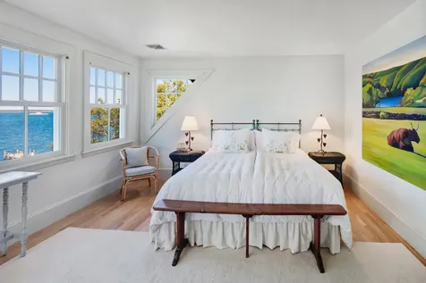 1115 Main Street Vineyard Haven MA 02568