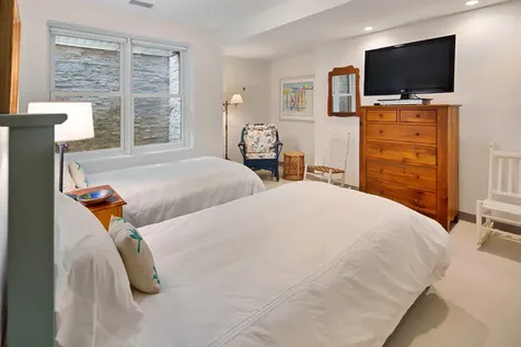 1115 Main Street Vineyard Haven MA 02568