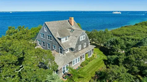 1115 Main Street Vineyard Haven MA 02568