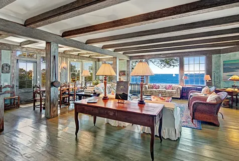 1115 Main Street Vineyard Haven MA 02568