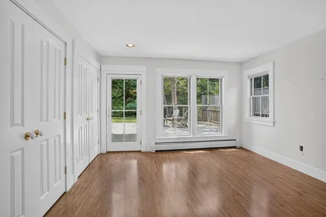 37 Old Hedge Row Vineyard Haven MA 02568
