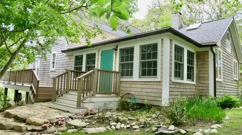 832 State Road Aquinnah MA 02535