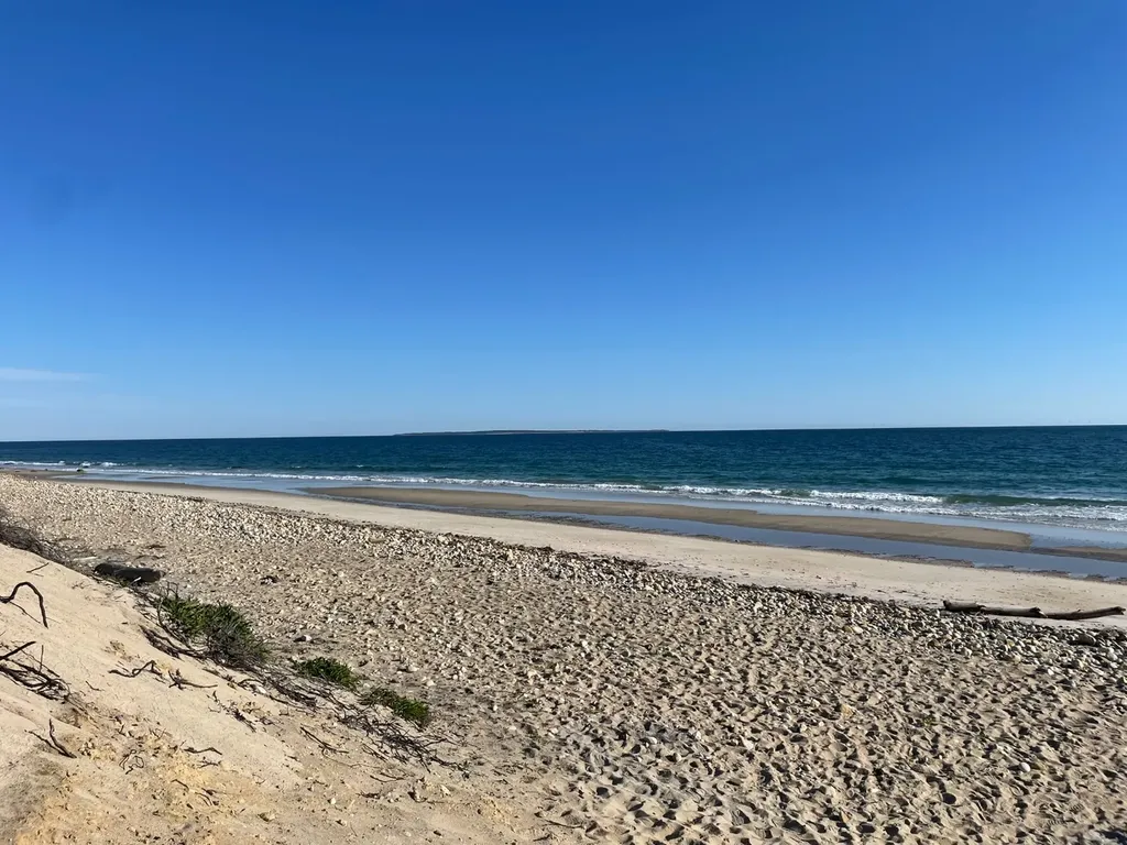 00 Moshup Trail Aquinnah MA 02535