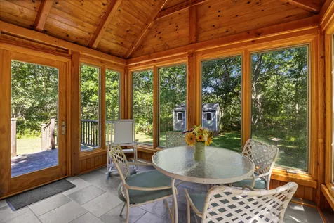 52 Oak Knoll Road West Tisbury MA 02575