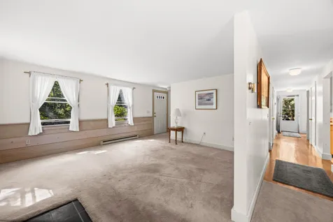 52 Oak Knoll Road West Tisbury MA 02575