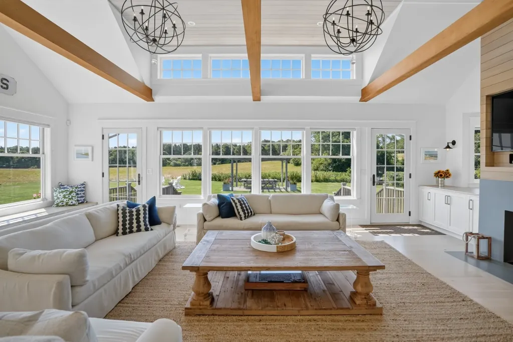 128 West Tisbury Road Edgartown MA 02539