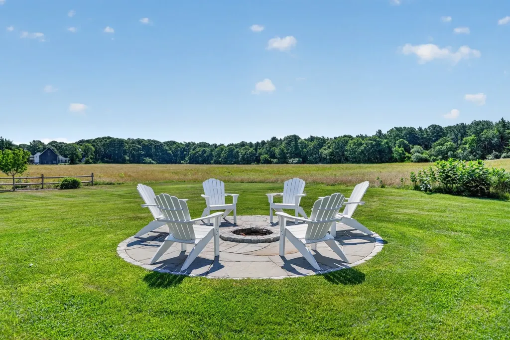 128 West Tisbury Road Edgartown MA 02539