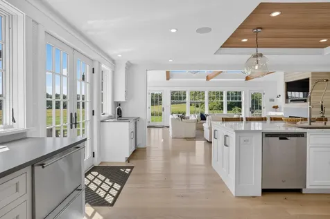 128 West Tisbury Road Edgartown MA 02539