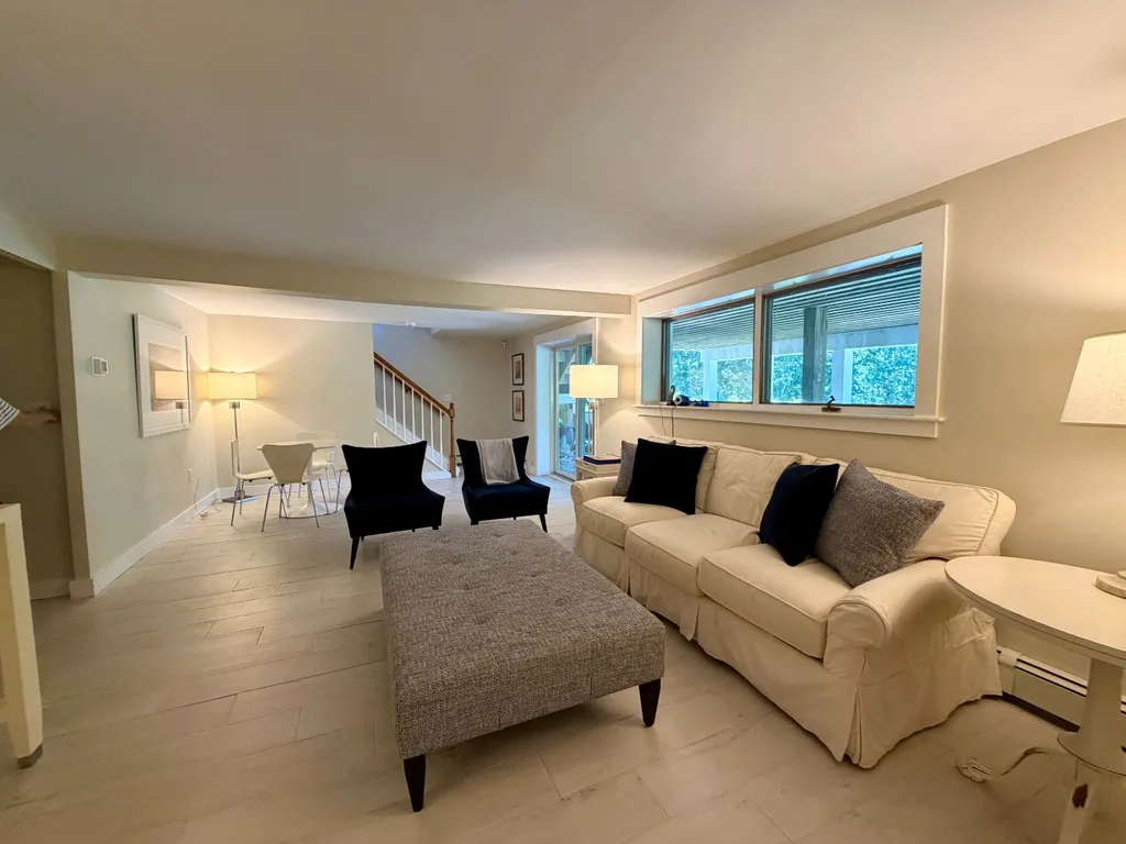 12 Brook Hollow Road West Tisbury MA 02575