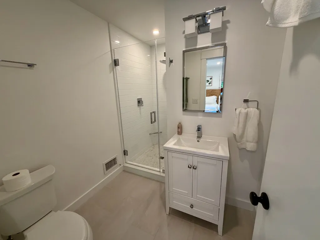 12 Brook Hollow Road West Tisbury MA 02575