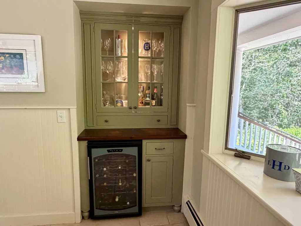 12 Brook Hollow Road West Tisbury MA 02575