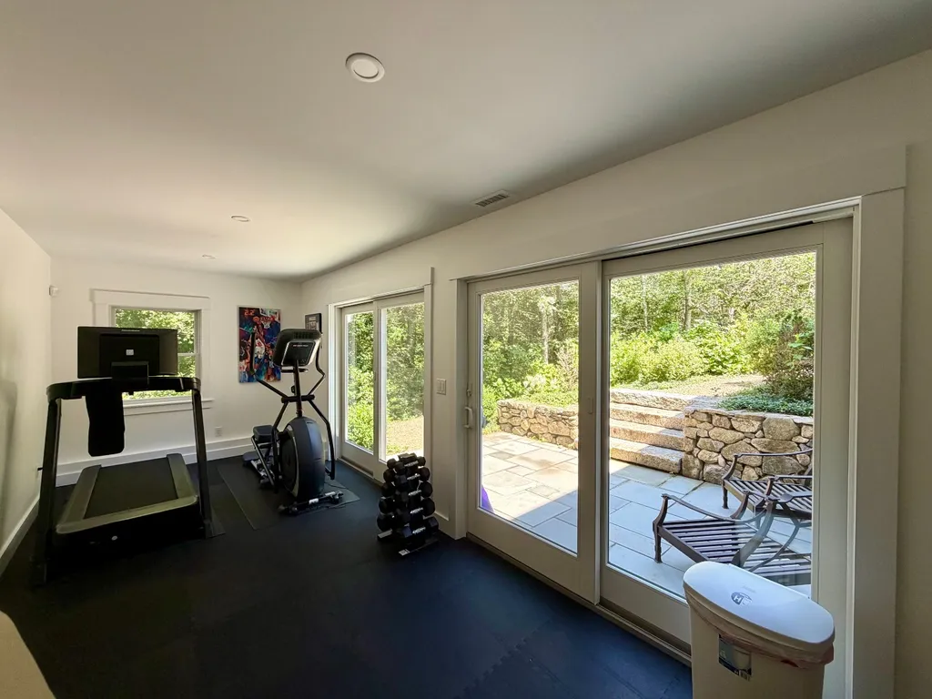 12 Brook Hollow Road West Tisbury MA 02575