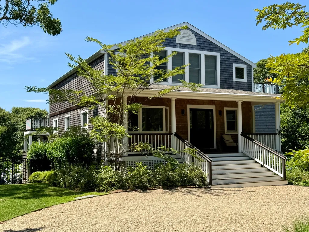 12 Brook Hollow Road West Tisbury MA 02575
